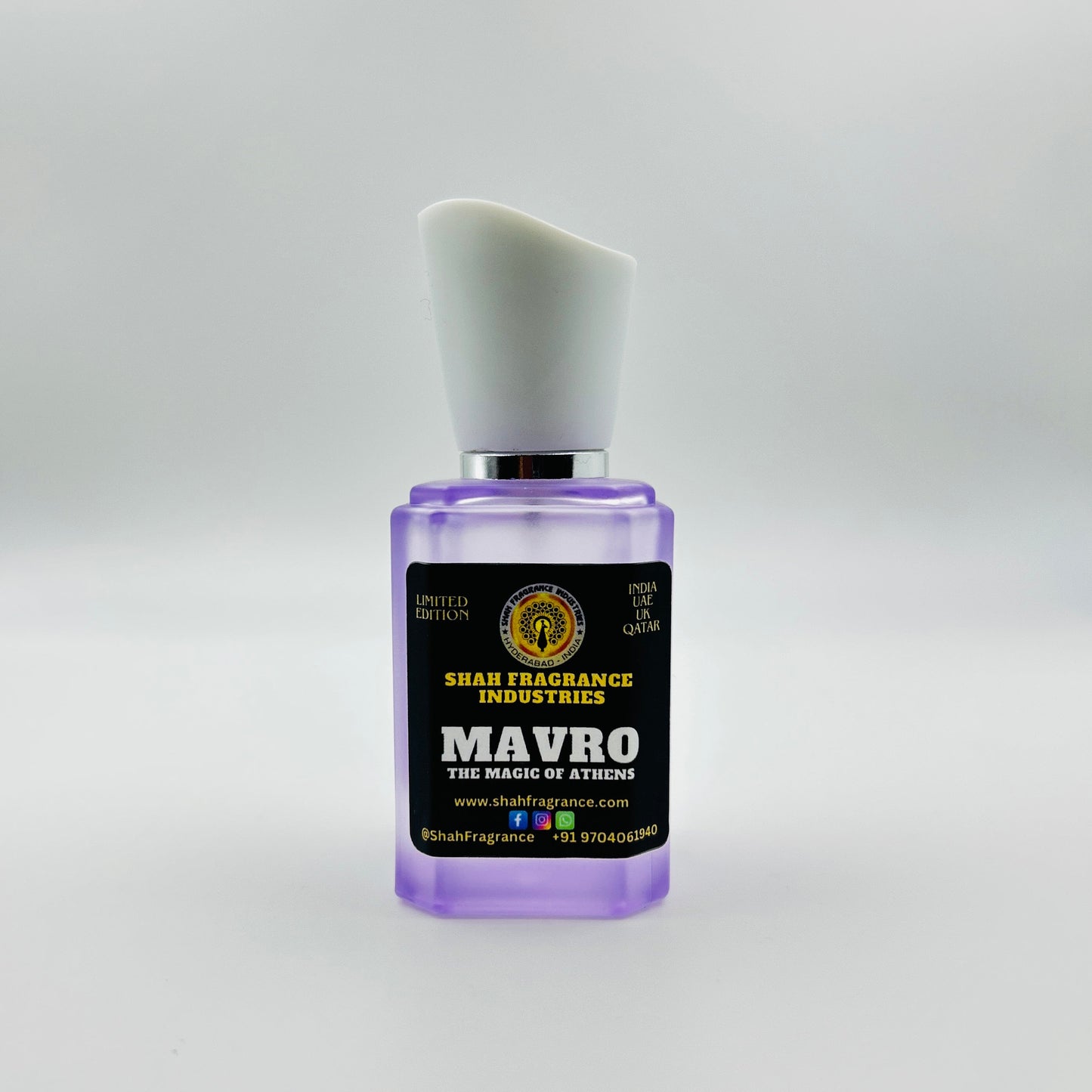MAVRO (The Magic of Athens)